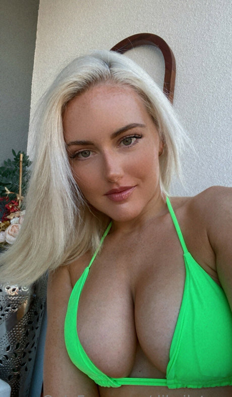 DJ Kaila Troy art modèle photo