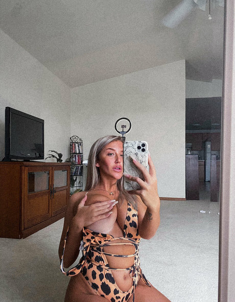 Rochelllle estrella perfecta foto