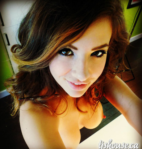 TJHeart star érotique archive