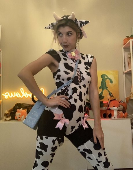 ASMR FrivolousFox best actress galleries
