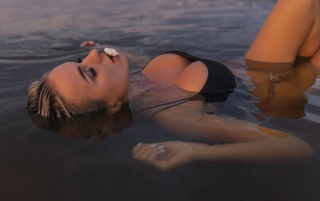 chikagokate étoile chaude images