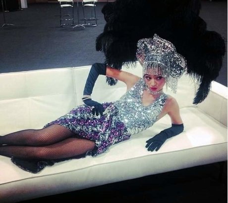 Kate Micucci mejor estrella archivo