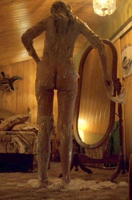 Kate Micucci modelo atractivo imágenes