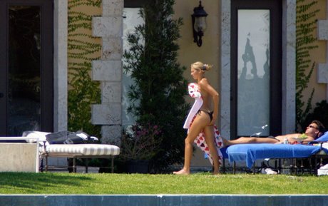 Anna Kournikova modèle exclusif images