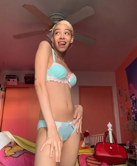 Sebastian Rosemarie nude star images