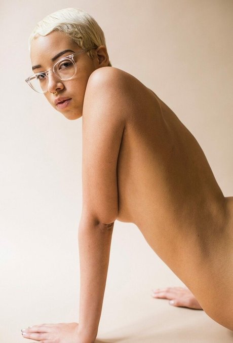 Sebastian Rosemarie naked model images