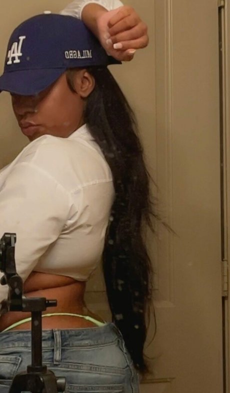 Milagrogramz hot actress photo