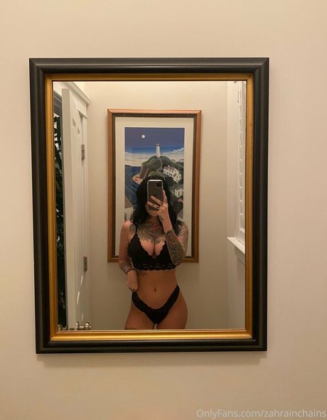 Zahrainchains desnudos de estrellas porno imágenes