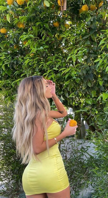 Tilsonclaire bonita modelo galería