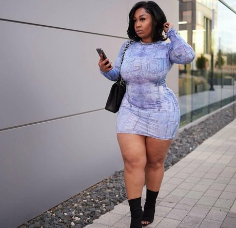 brittney tonee sexo modelo fotos