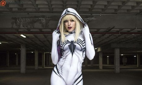 Nadyasonika haut étoile img