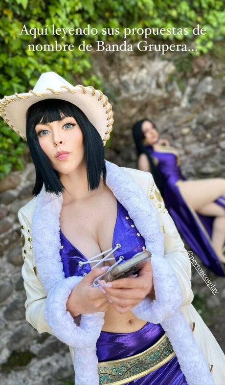 Nadyasonika bonita estrella porno foto