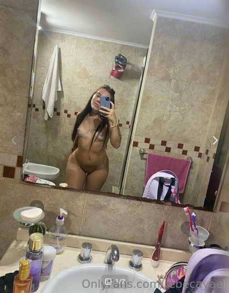 Rebecayael Miniatura