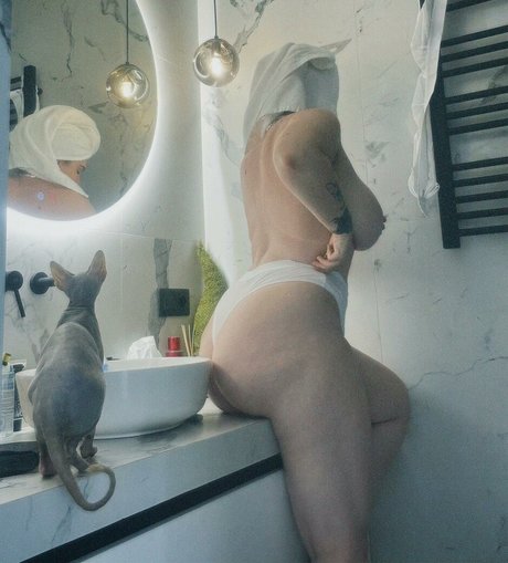 dasha rodkevych modelo adulto archivo