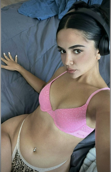 ivyroz perfect pornstar photo