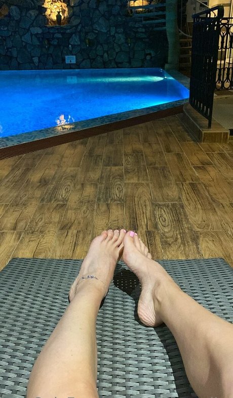 dommy nika modelo xxx galería