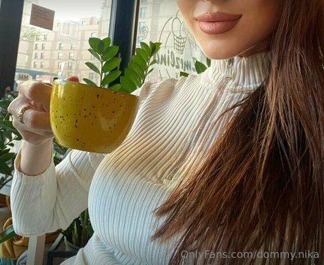 dommy nika actriz sexual imagen