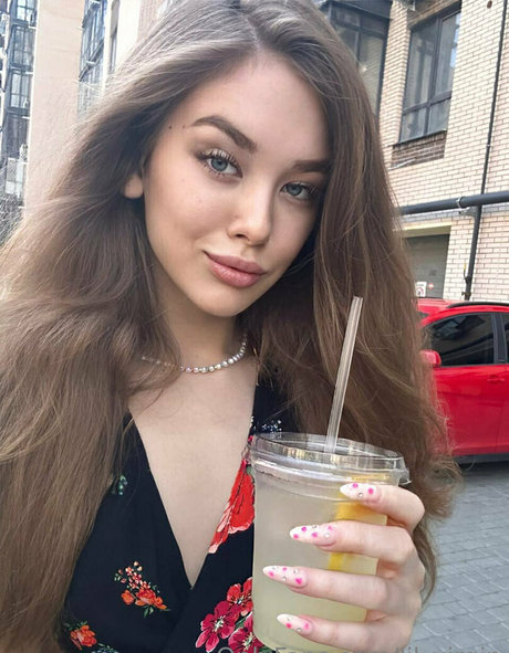 lil virgin xxx star du porno collection