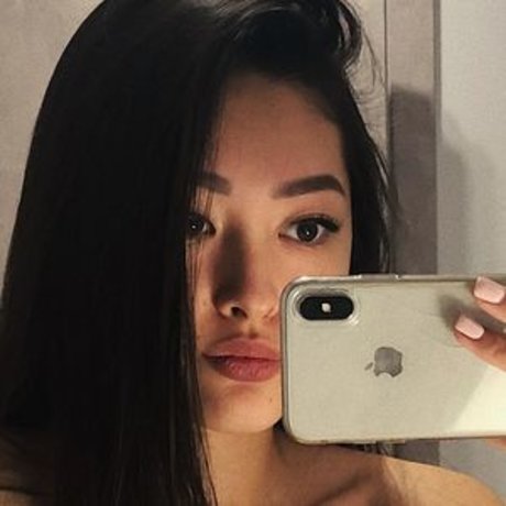 FancyV actrice hd galeries