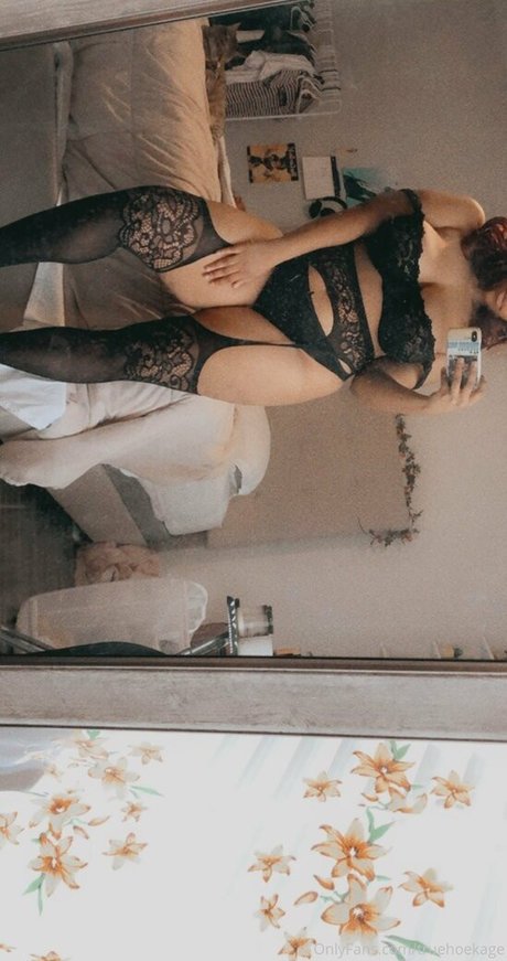 truehoekage estrella adulta foto