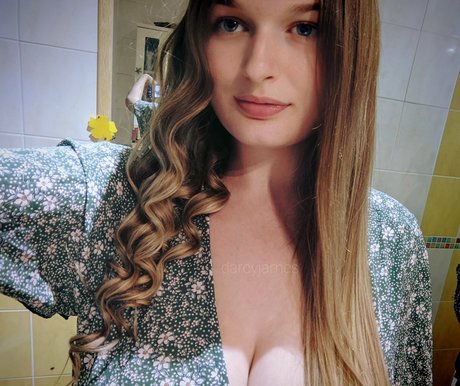 darcyjames haut modèle collection