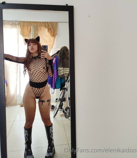 elenikaidoo actrice porno photos