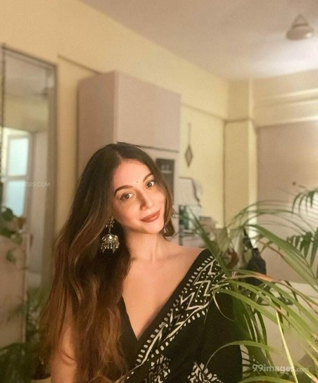 Aahana Kumra mejor estrella porno fotos