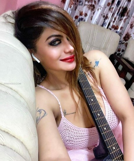 Suhaani Laskar modèle de sexe photo