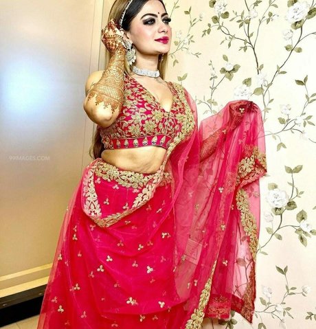 Suhaani Laskar top star photo