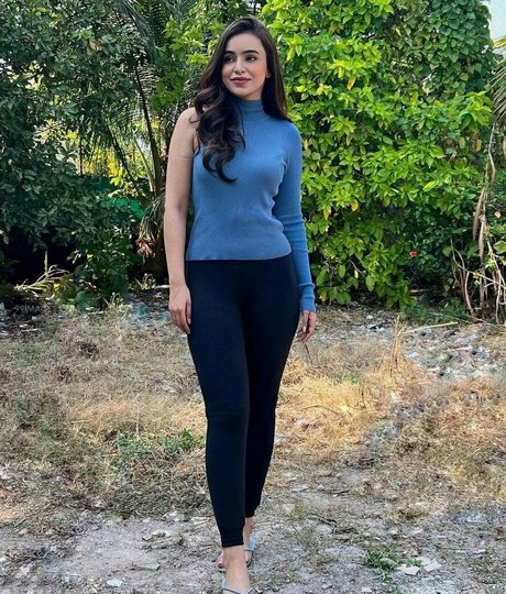 Ankitta Sharma Miniatura