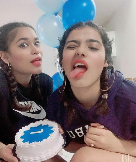 Ketika Sharma buena actriz foto