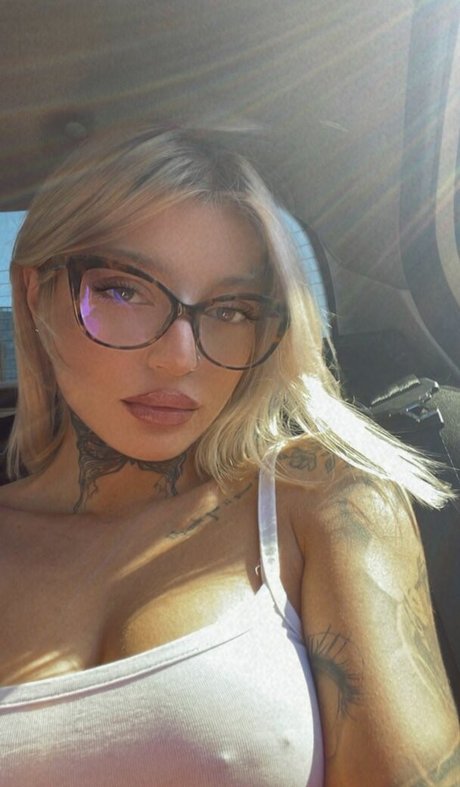 angrrboda estrella porno agradable imagen