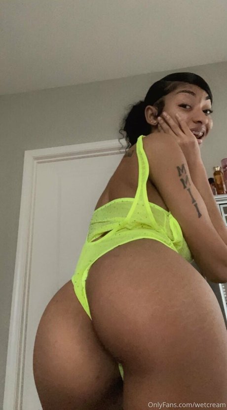 Wetcream actriz adulta archivo