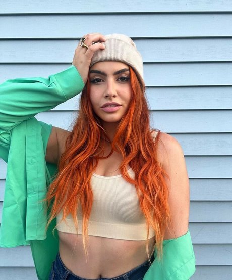 Alicia Atout mannequin image