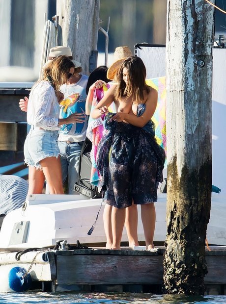 Olympia Valance actrice libre photo