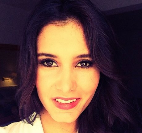 Barbara Islas modelo desnuda archivo