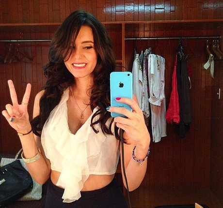 Barbara Islas modelo exclusivo imagen