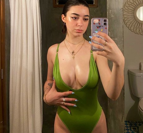 c millierock erotic star image