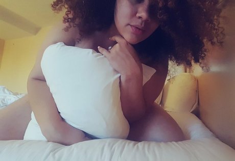 Beigewunder actriz atractiva foto