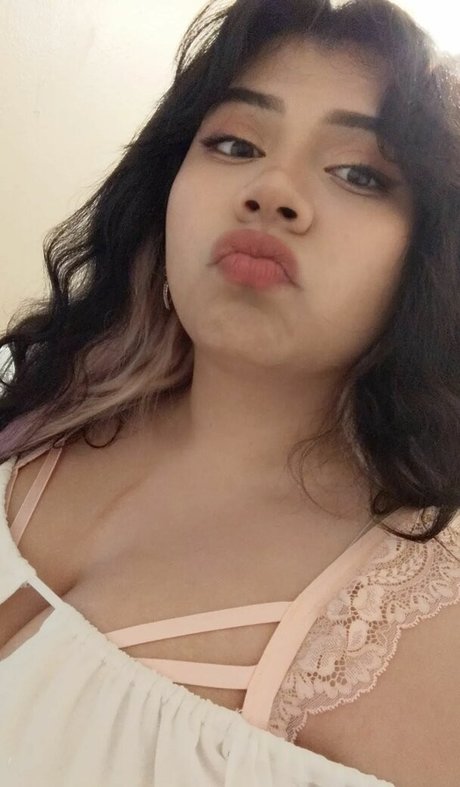 Yeonniebaby star du porno belle photo