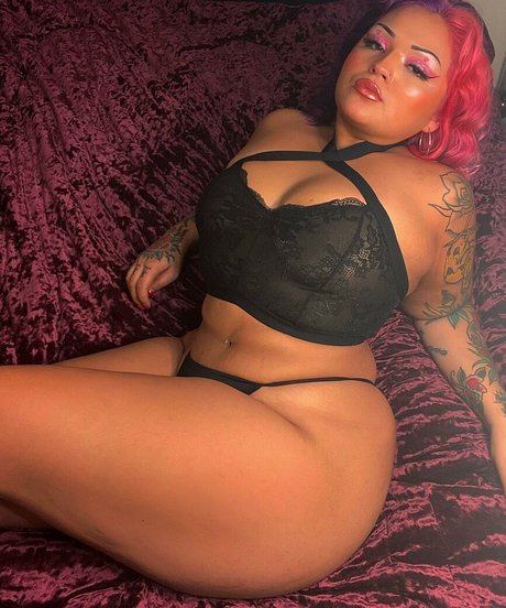 Dee Vicious model art gallery