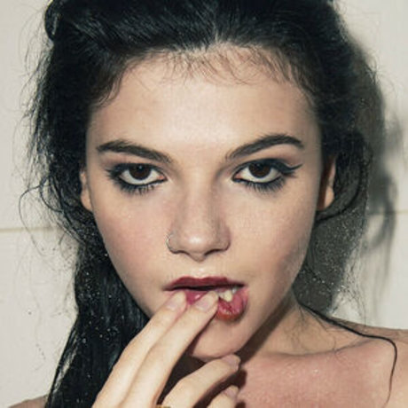 hexsuicide estrella porno del sexo fotos