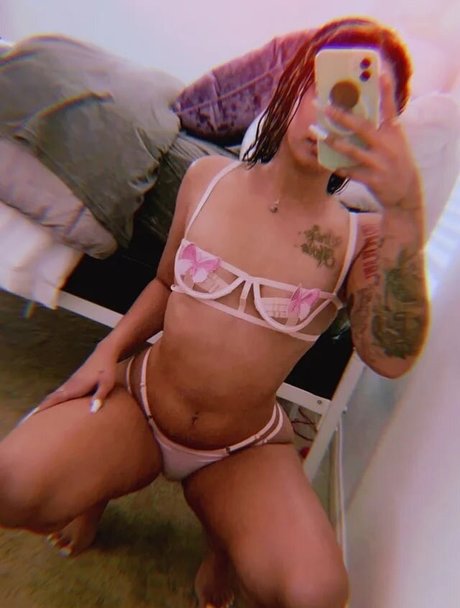 Pequeñas desnudas onlyfans arte superior galería