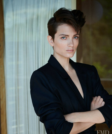 Elektra Miranda Kilbey modelo gratis archivo