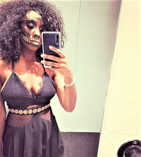 Scarlette Douglas étoile chaude collection