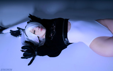 Takeomeow model erotic gallery