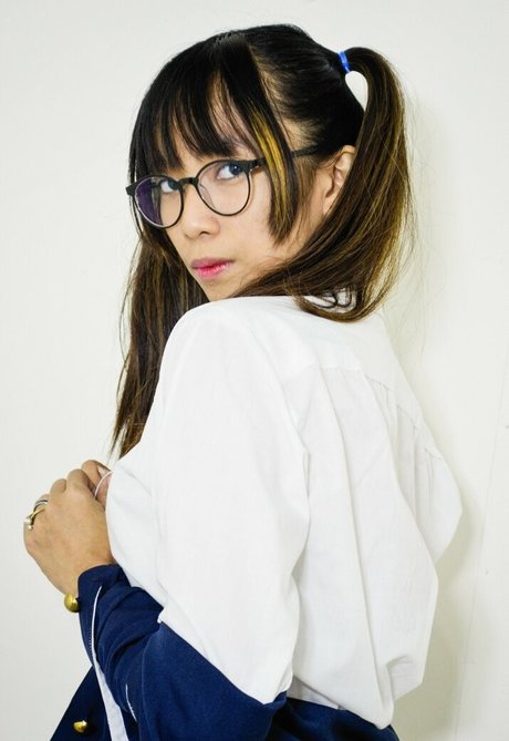 Nekonator porn model photos