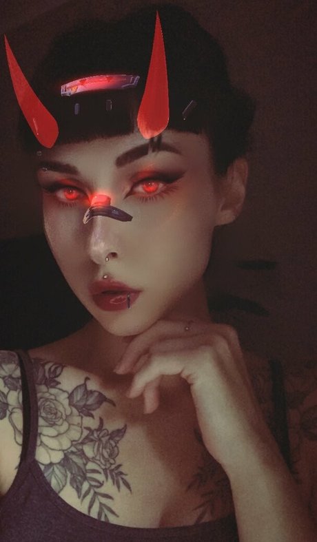 romisu actriz de arte archivo