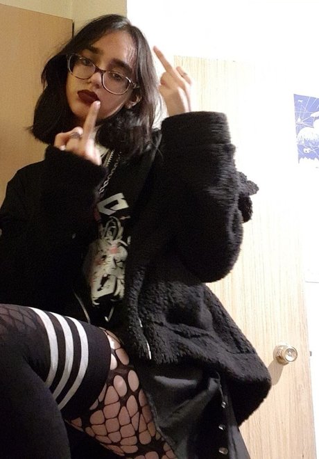 angelsmoonbeam haut modèle archive