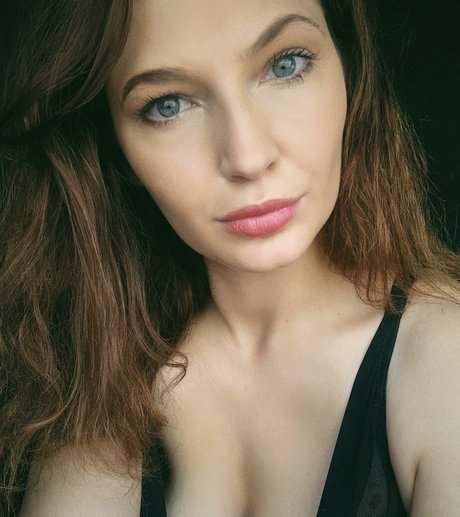 pussy spreading onlyfans sex photos